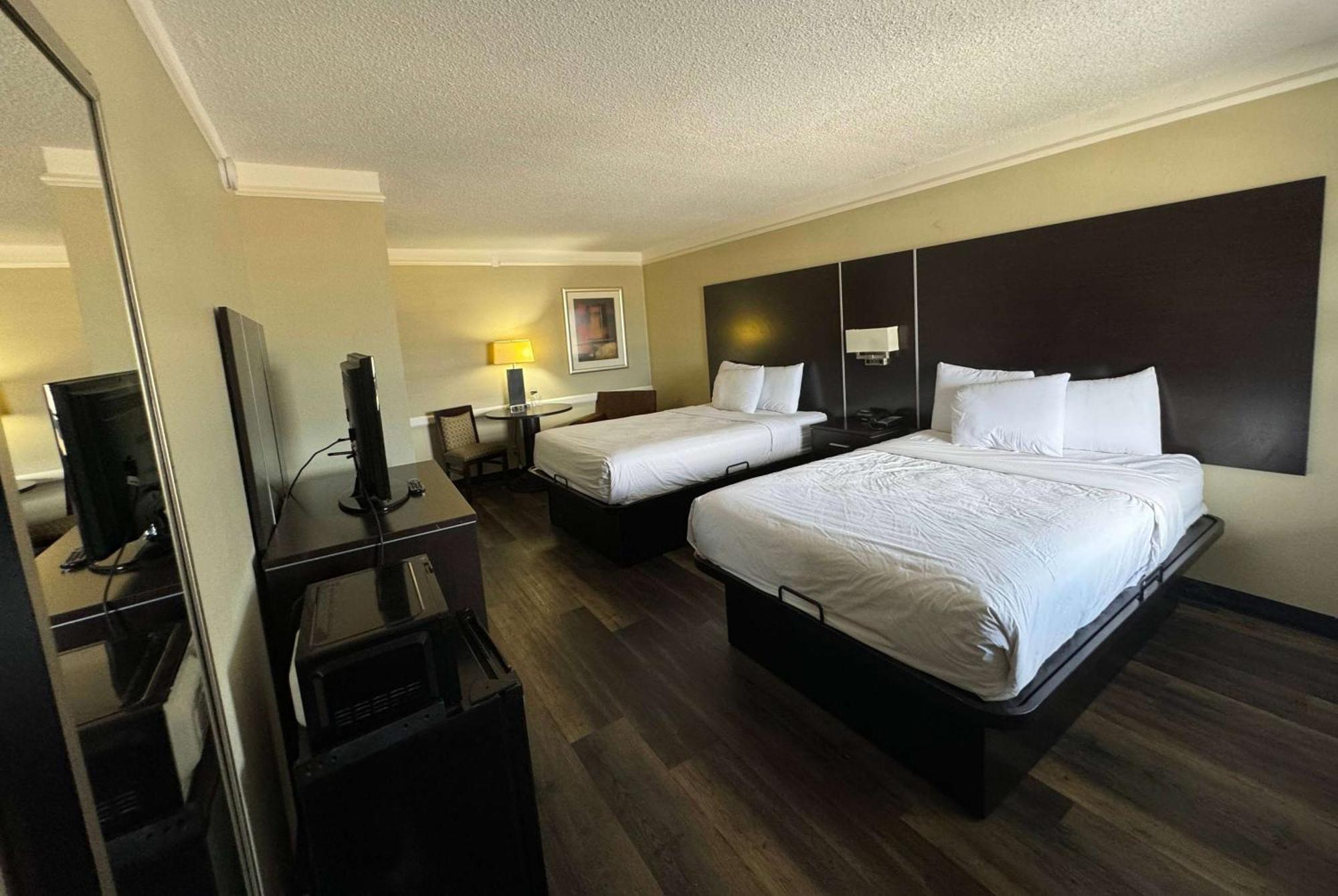 Travelodge By Wyndham Tuscaloosa Eksteriør bilde